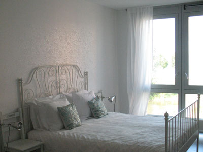bedroom1